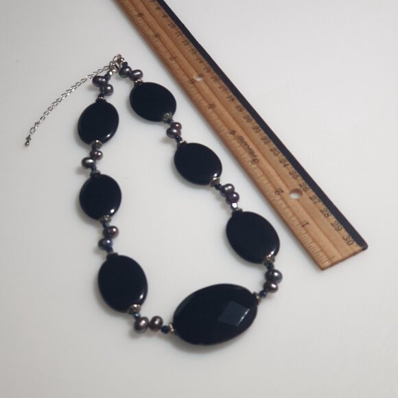 Black Onyx Faux Pearl Oval Bead Statement Necklace Chain Elegant Costume Jewelry - Picture 4 of 4